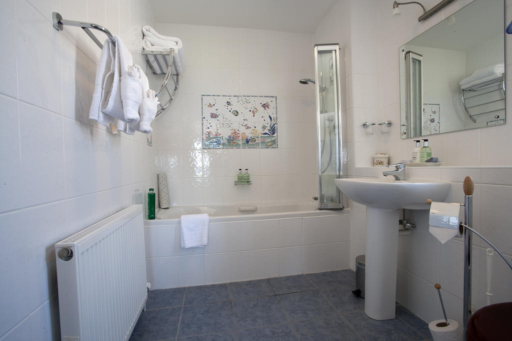 נאירן Sunny Brae Bed & Breakfast חדר תמונה