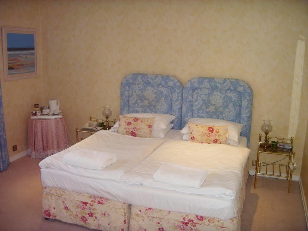 נאירן Sunny Brae Bed & Breakfast מראה חיצוני תמונה